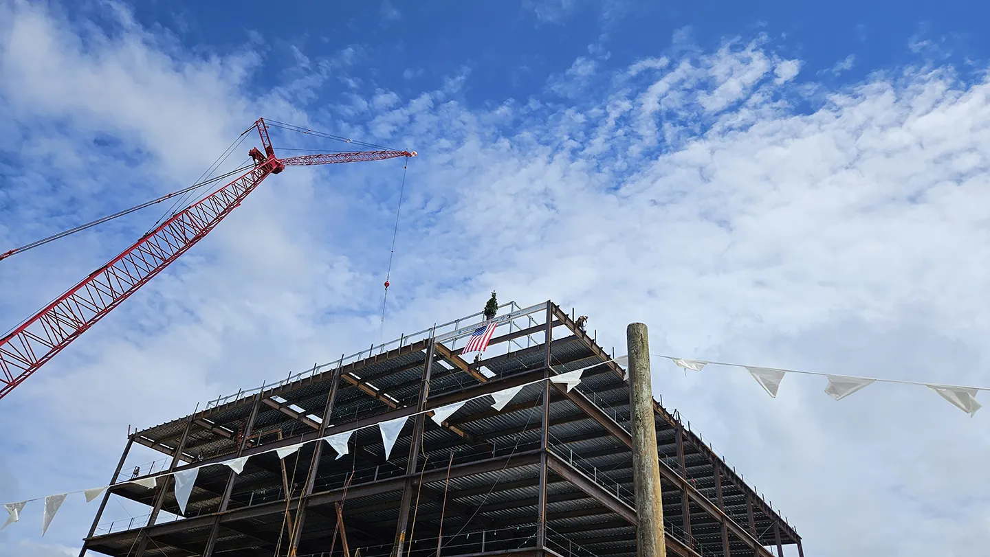 Low-carbon material selection and lightweight structure design produce less embodied carbon than traditional construction methods.