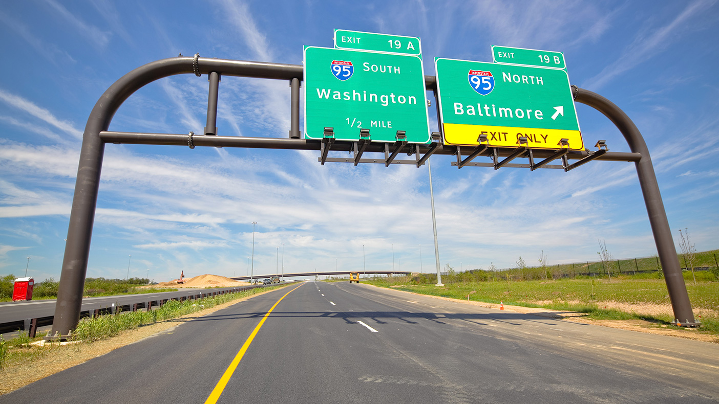 The $513.9 million design-build Intercounty Connector involved 3.8 miles of six-lane roadway, more than 20 bridges, and interchanges with state routes and Interstate 95 in Maryland.